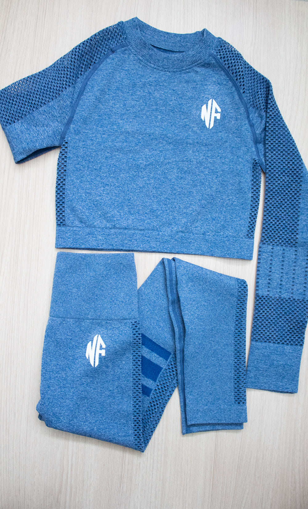 Seamless Ventilated Set Blue